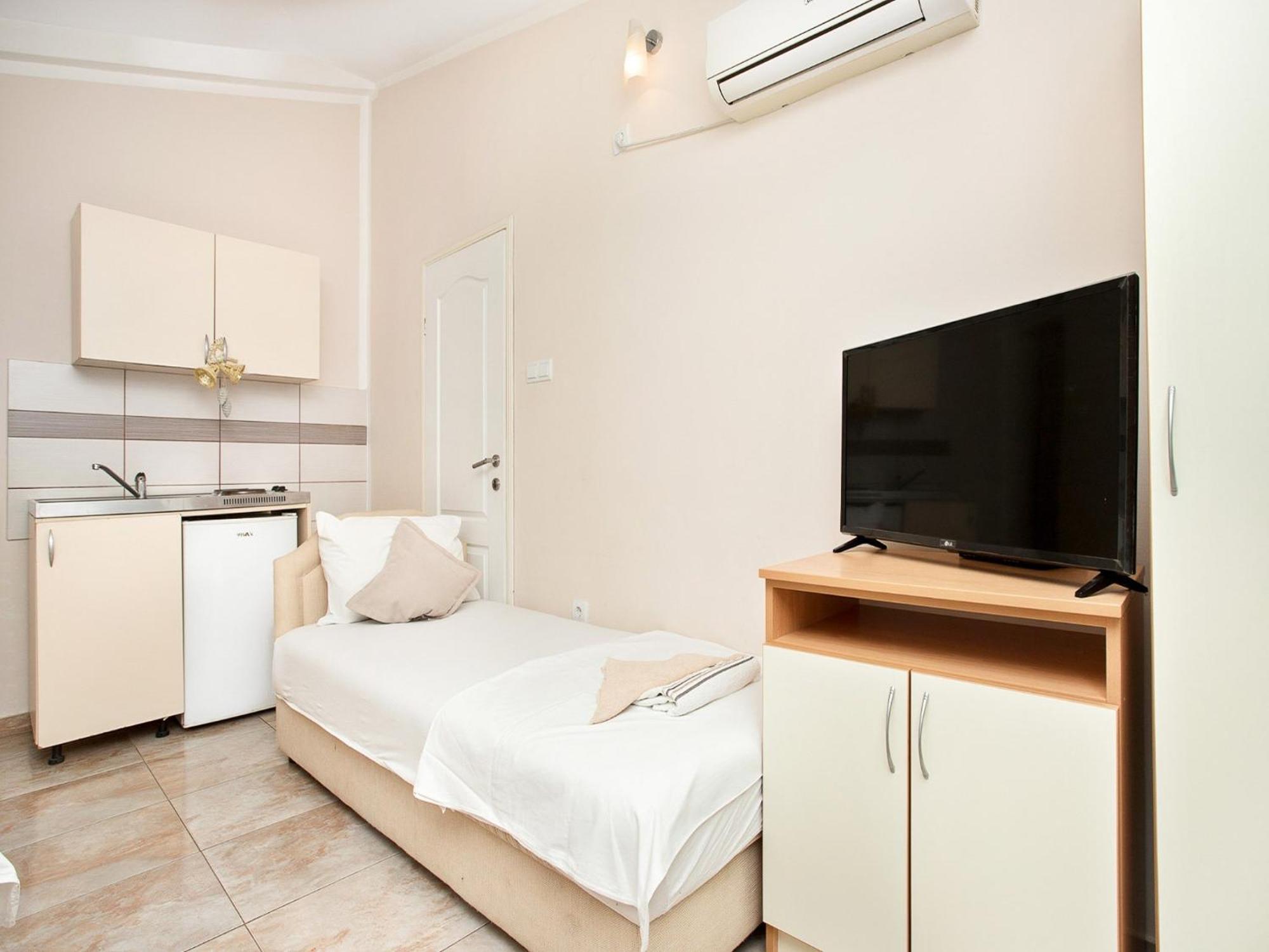 Apartments Mik5 - Famous Beach Jaz Budva Zewnętrze zdjęcie